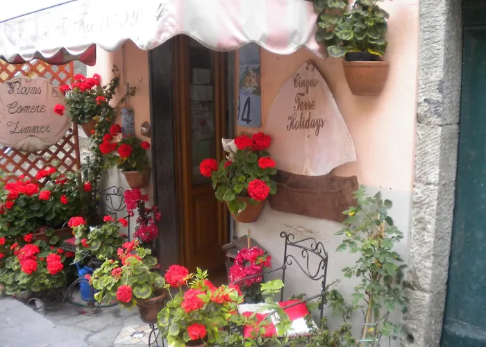 Cinqueterre Holidays